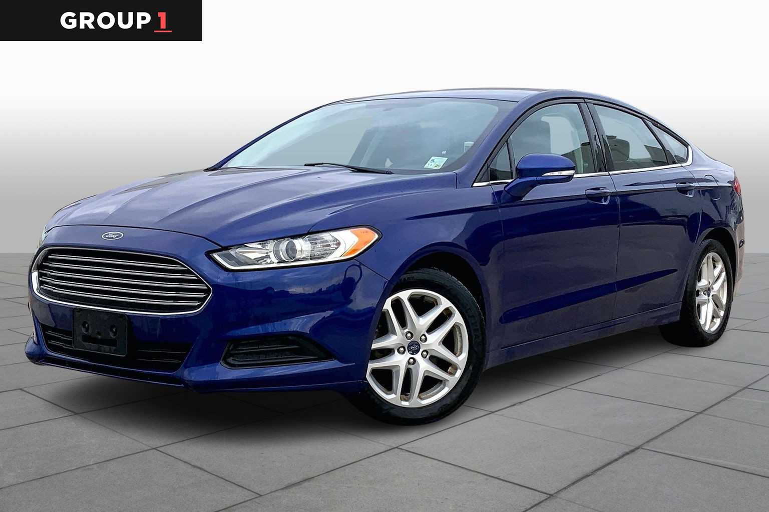 2014 Ford Fusion SE