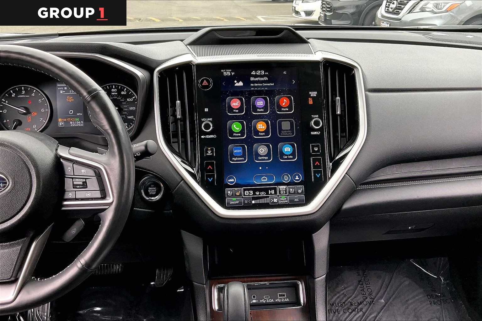 View vehicle photo 7