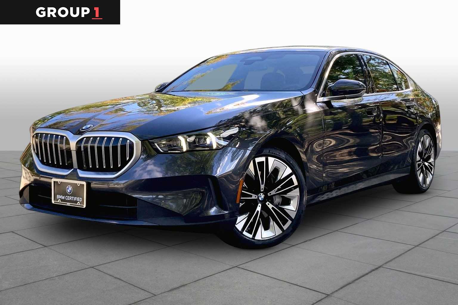 Gray (Dark Graphite Metallic) 2024 BMW 5 Series Sedan All-Wheel Drive 8-Speed Automatic