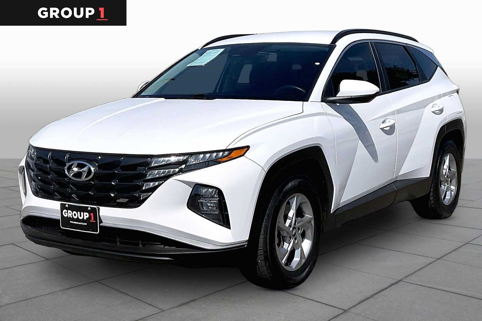 White Pearl 2024 Hyundai Tucson SEL FWD SUV / Crossover Front-Wheel Drive 8-Speed Automatic