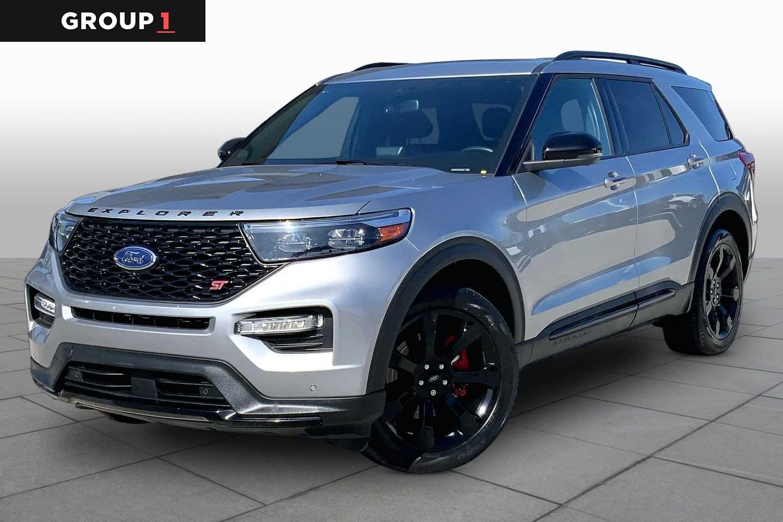  2023 Ford Explorer ST AWD   