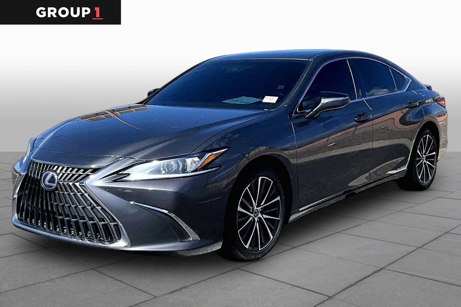 2022 Lexus ES Hybrid 300h FWD