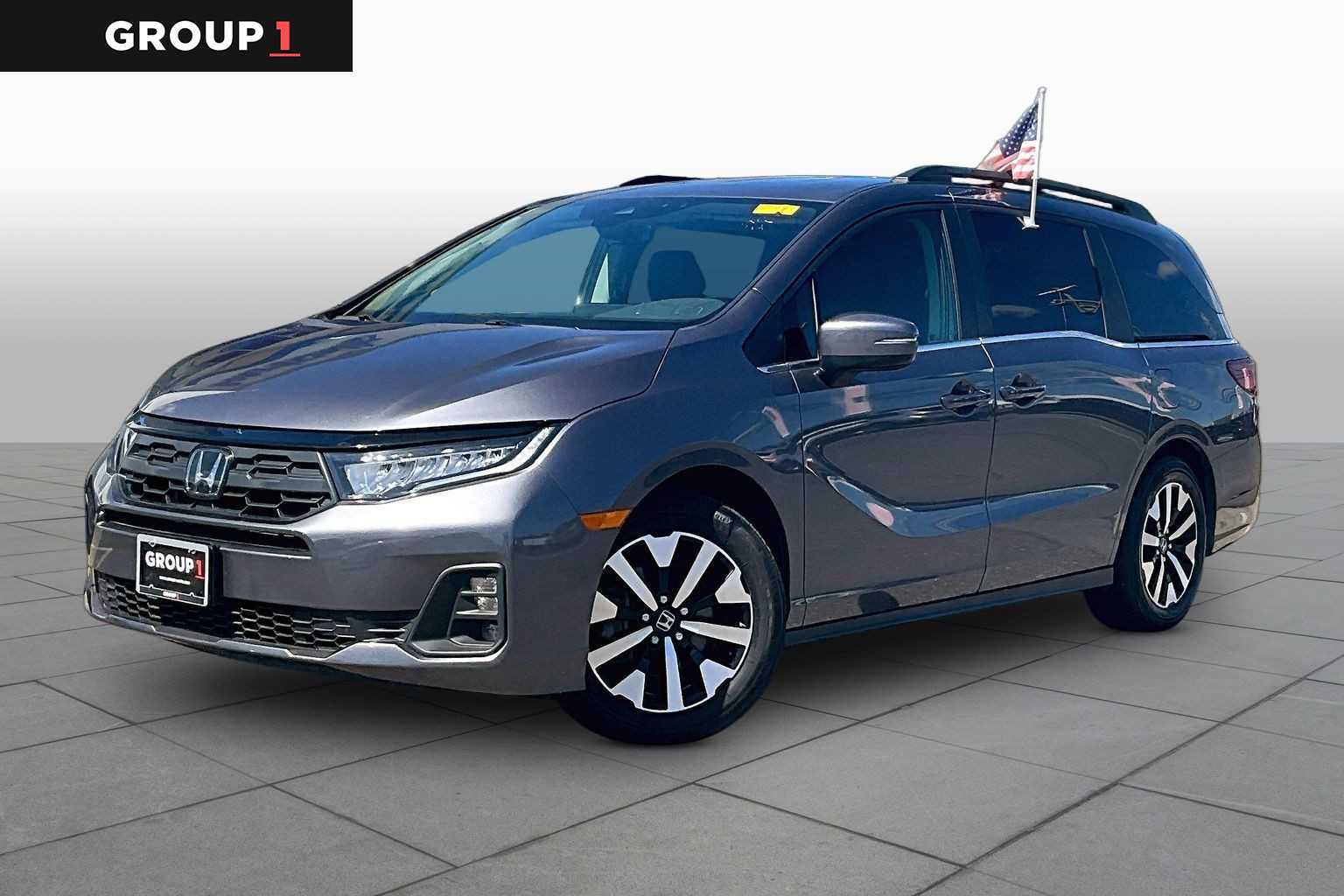 Gray (Modern Steel Metallic) 2025 Honda Odyssey Minivan Front-Wheel Drive Automatic