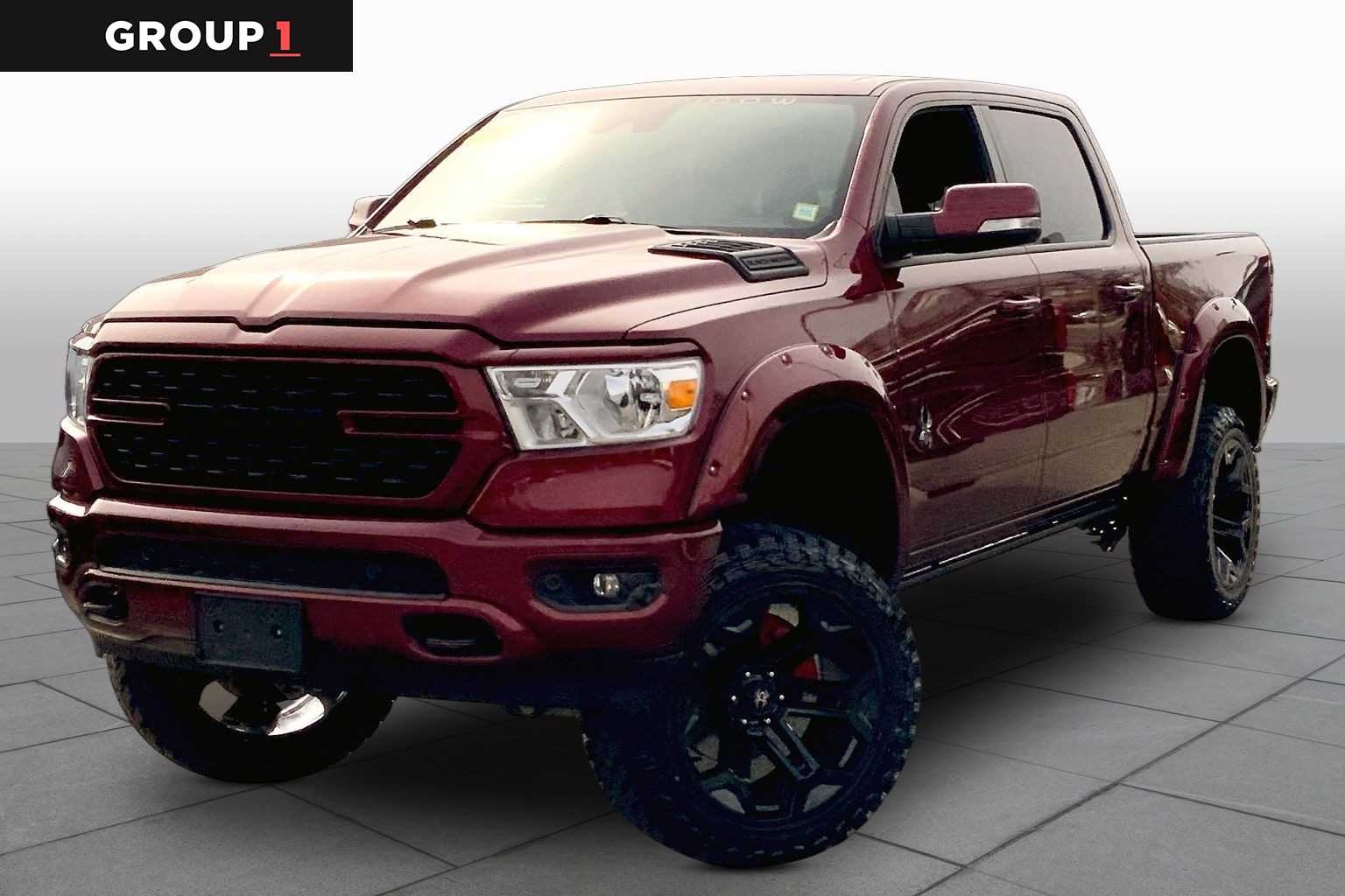 Delmonico Red Pearlcoat 2022 RAM 1500 Big Horn Crew Cab 4WD Pickup Truck Four-Wheel Drive 8-Speed Automatic