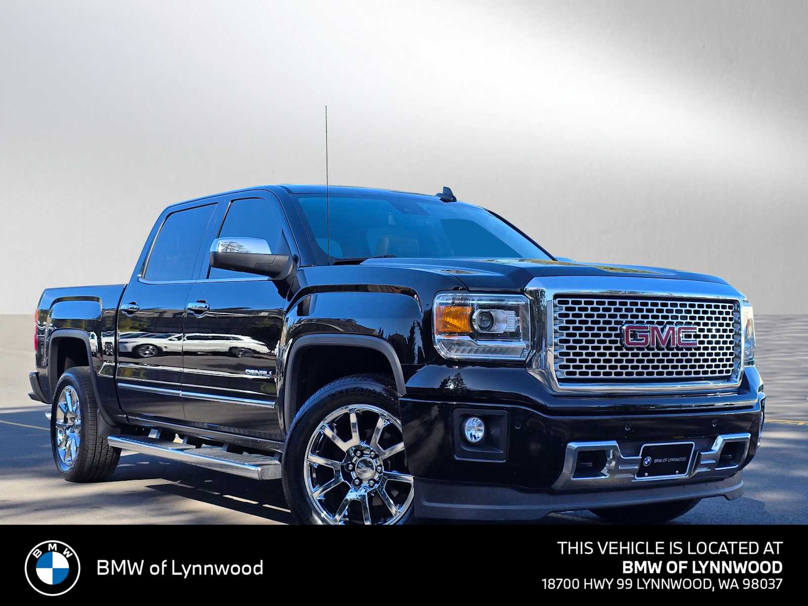 Onyx Black 2015 GMC Sierra 1500 Denali Crew Cab 4WD Pickup Truck Four-Wheel Drive 6-Speed Automatic