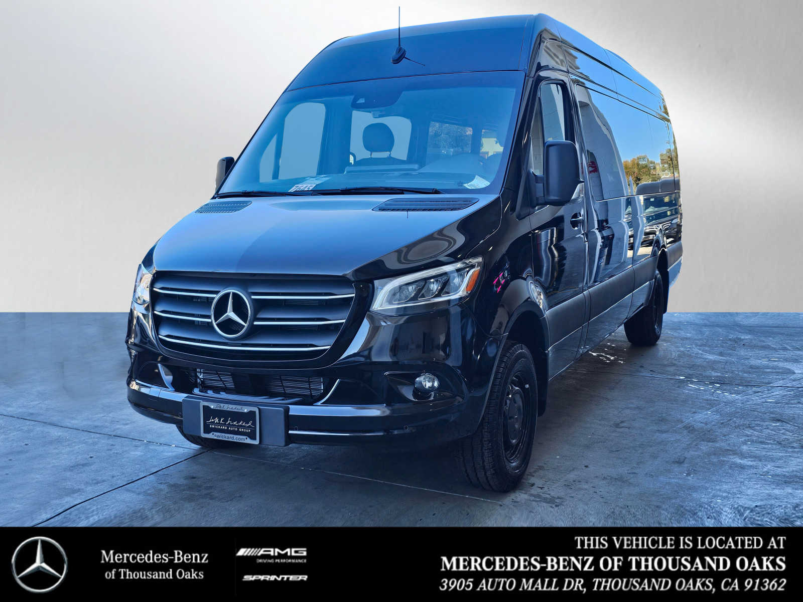 Van size 4 sales