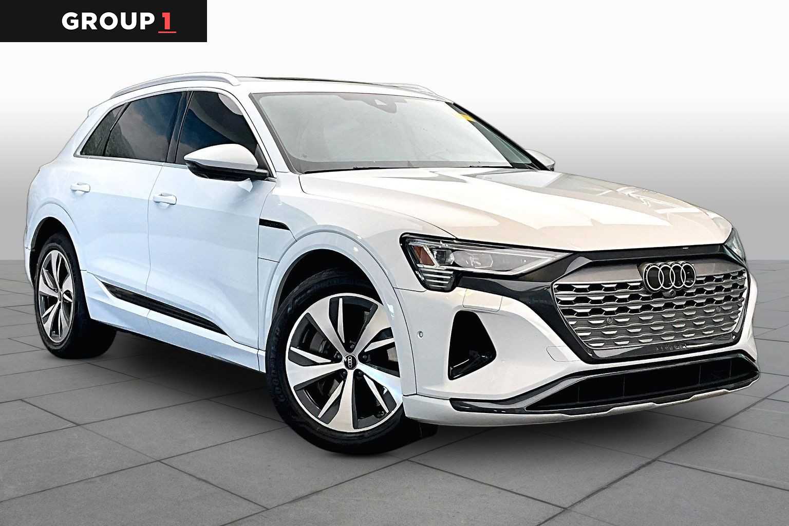 2024 Audi Q8 e-tron quattro Premium Plus AWD