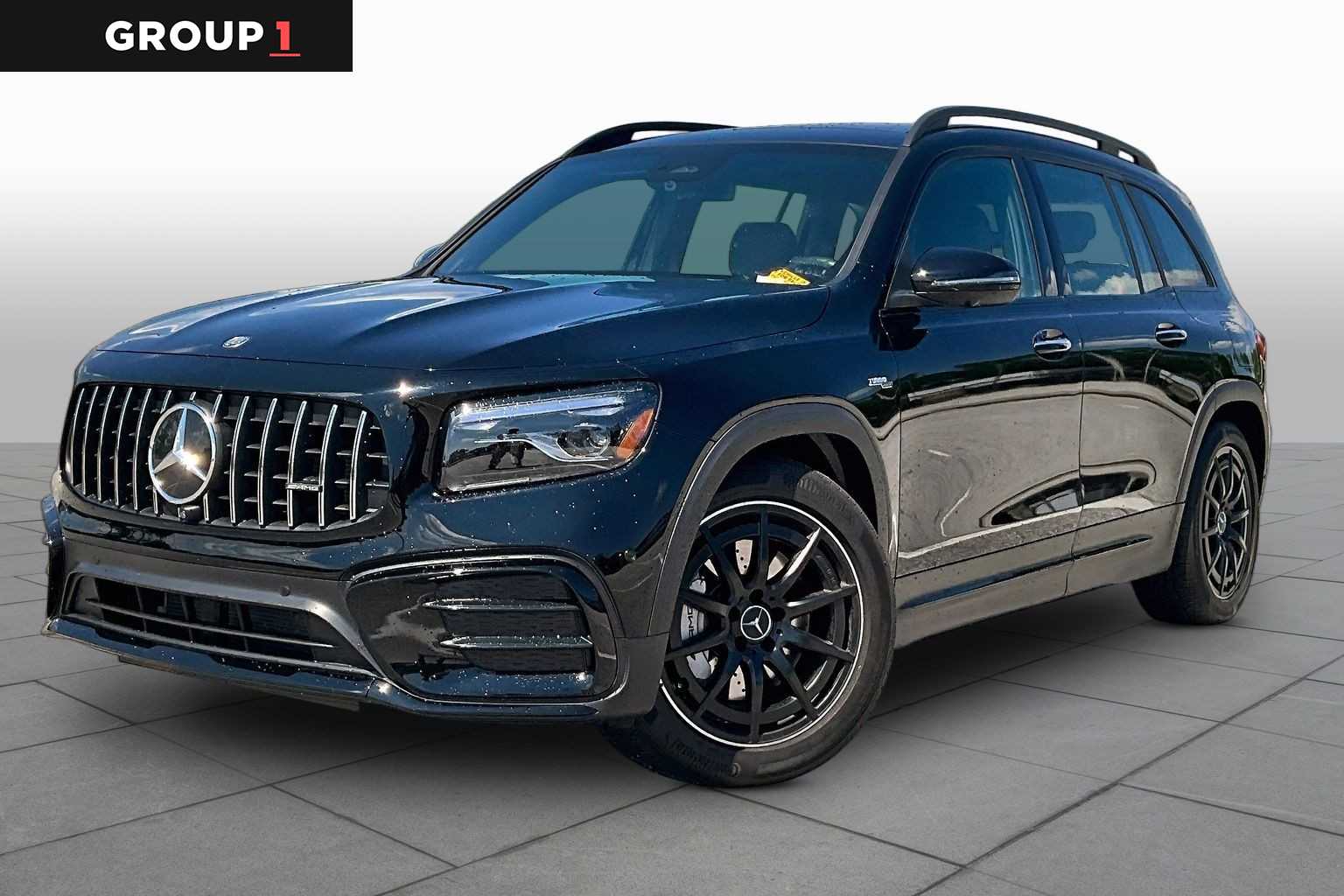 Night Black 2025 Mercedes-Benz GLB SUV / Crossover All-Wheel Drive 8-Speed Automatic
