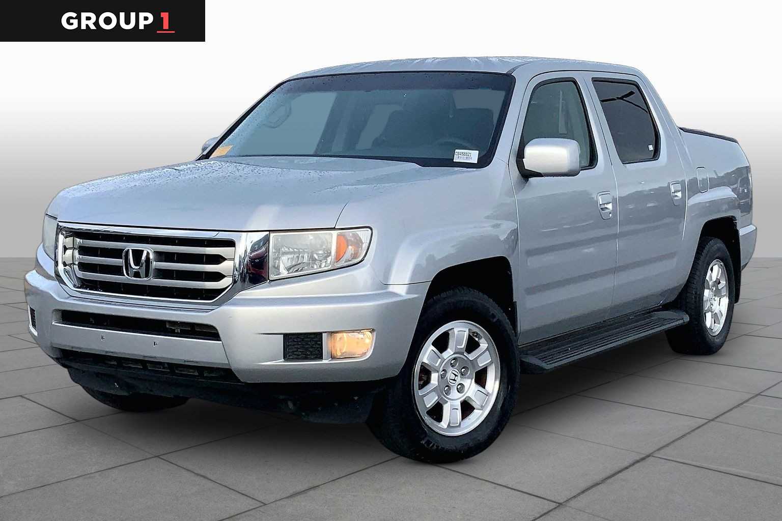 Alabaster Silver Metallic 2012 Honda Ridgeline Pickup Truck Four-Wheel Drive 5-Speed Automatic