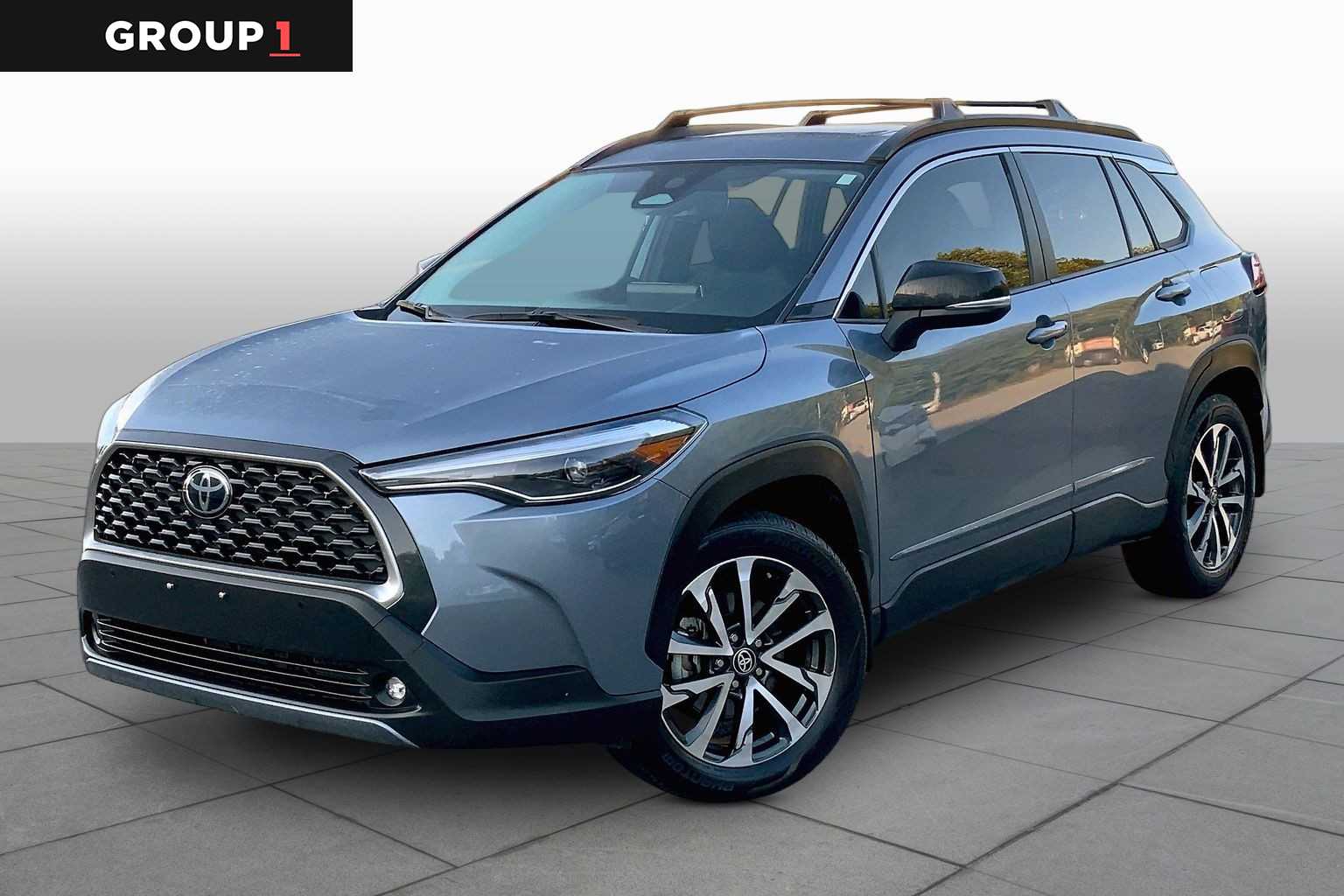 2025 Toyota Corolla Cross XLE FWD
