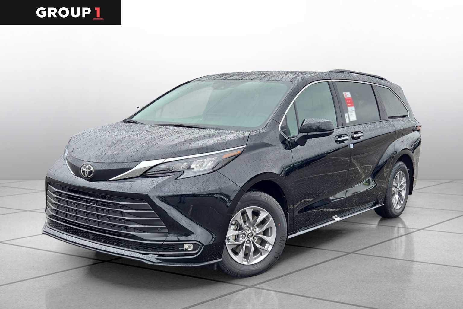 Midnight Black Metallic 2026 Toyota Sienna Minivan Front-Wheel Drive Continuously Variable Transmission
