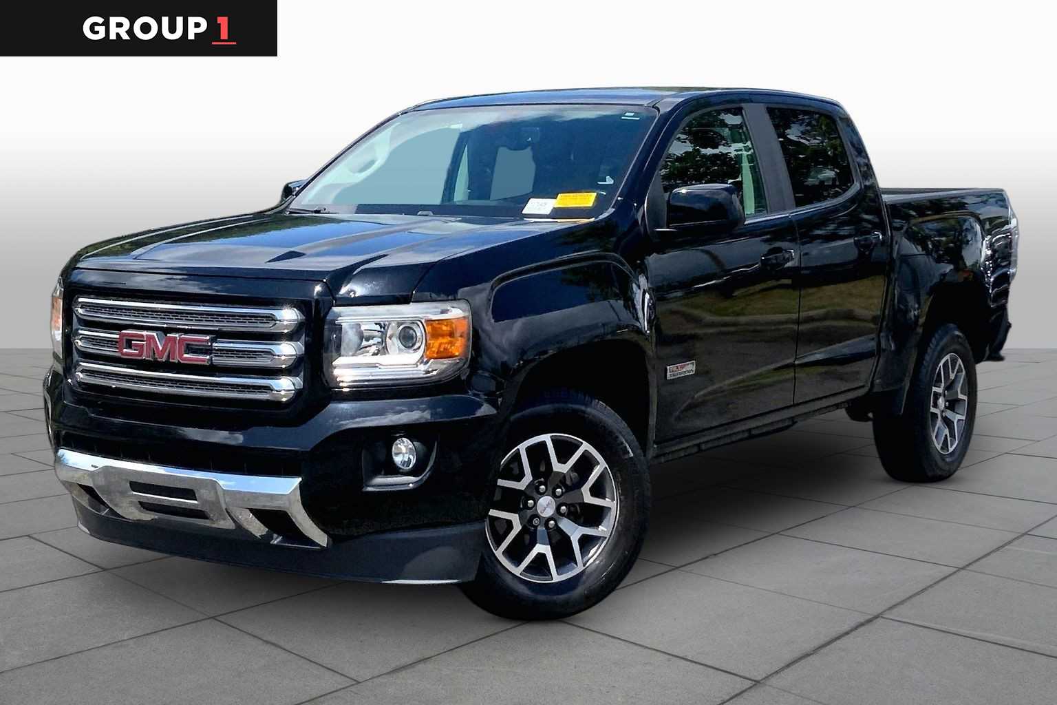 Onyx Black 2015 GMC Canyon Pickup Truck 4X2 6-Speed Automatic