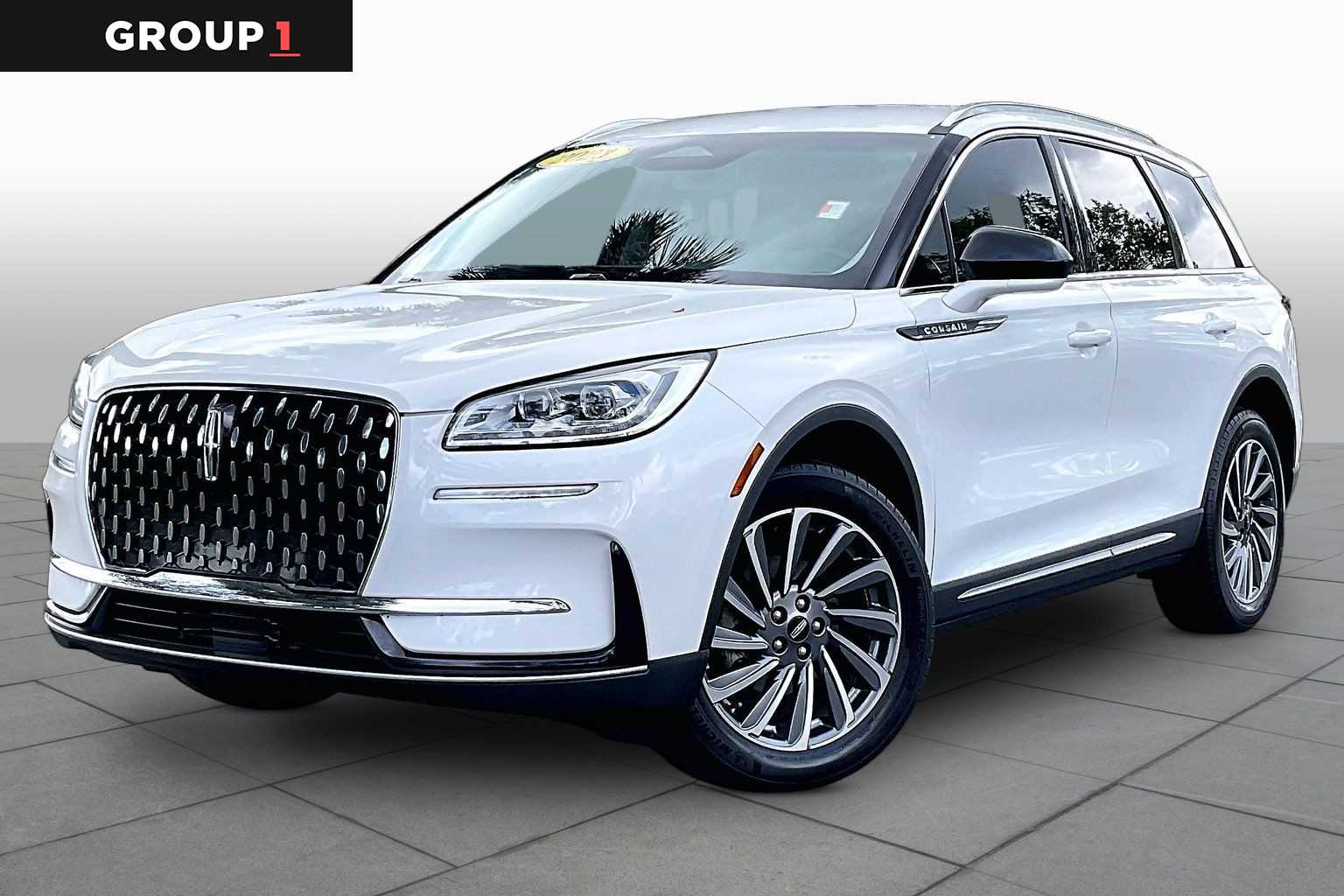Pristine White 2023 Lincoln Corsair SUV / Crossover Front-Wheel Drive 8-Speed Automatic