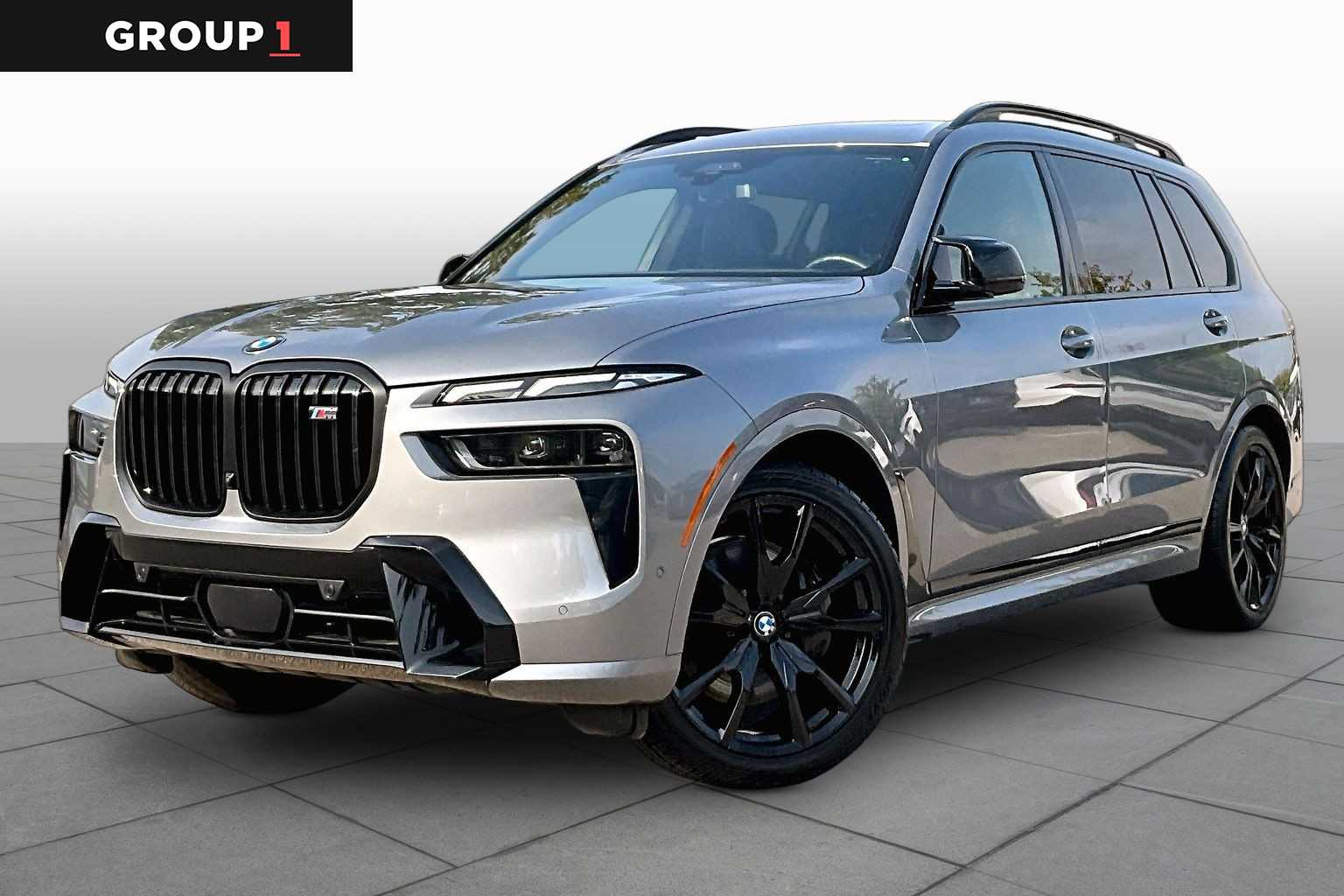 2026 BMW X7 M60i AWD