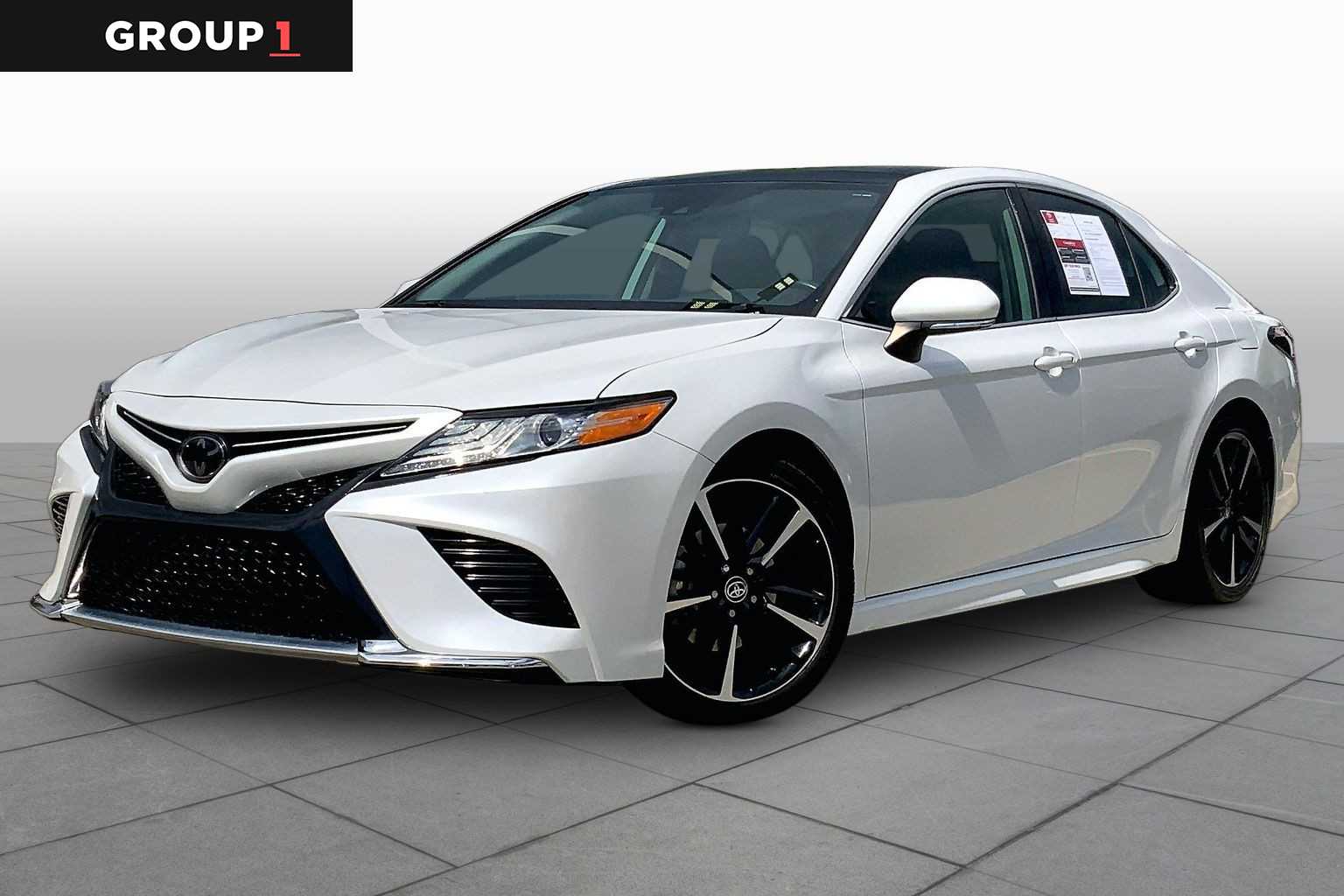 2020 Toyota Camry XSE FWD