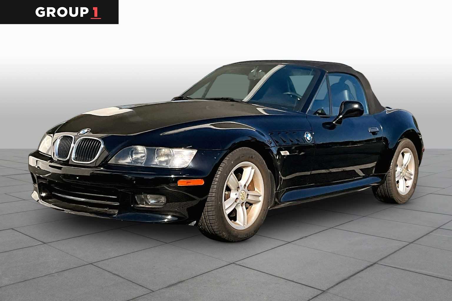 Jet Black 2000 BMW Z3 2.3 Roadster RWD Convertible Rear-Wheel Drive 5-Speed Manual