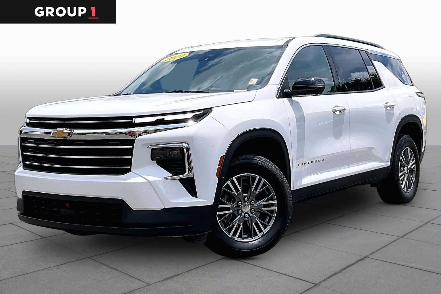 2024 Chevrolet Traverse LT
