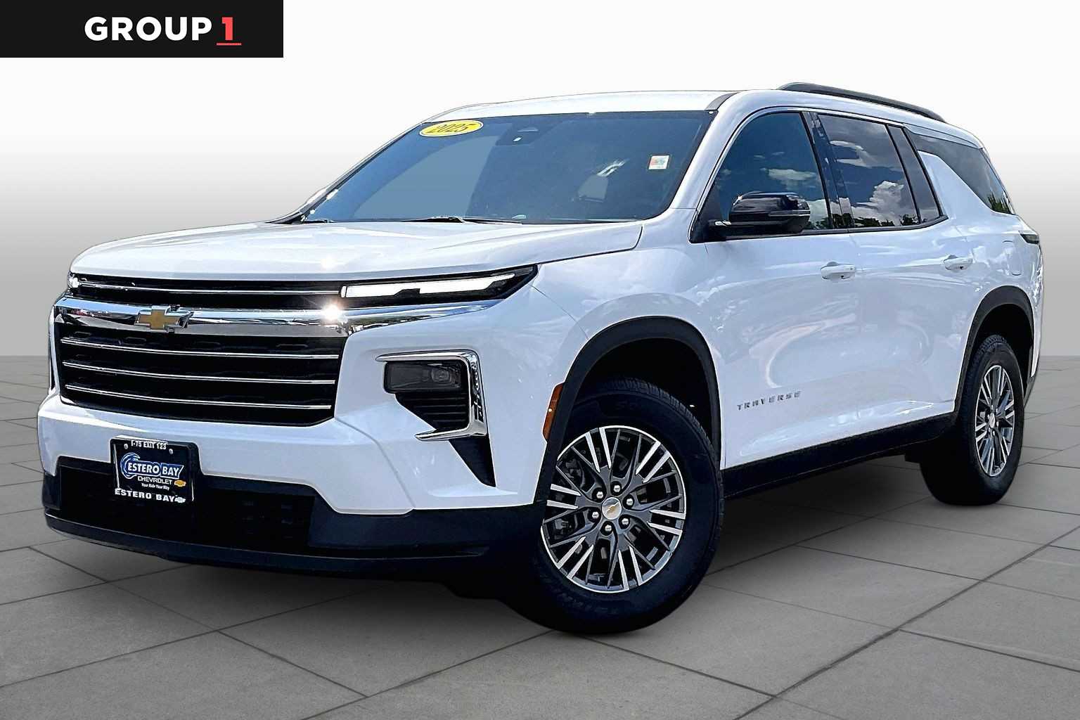 2025 Chevrolet Traverse LT