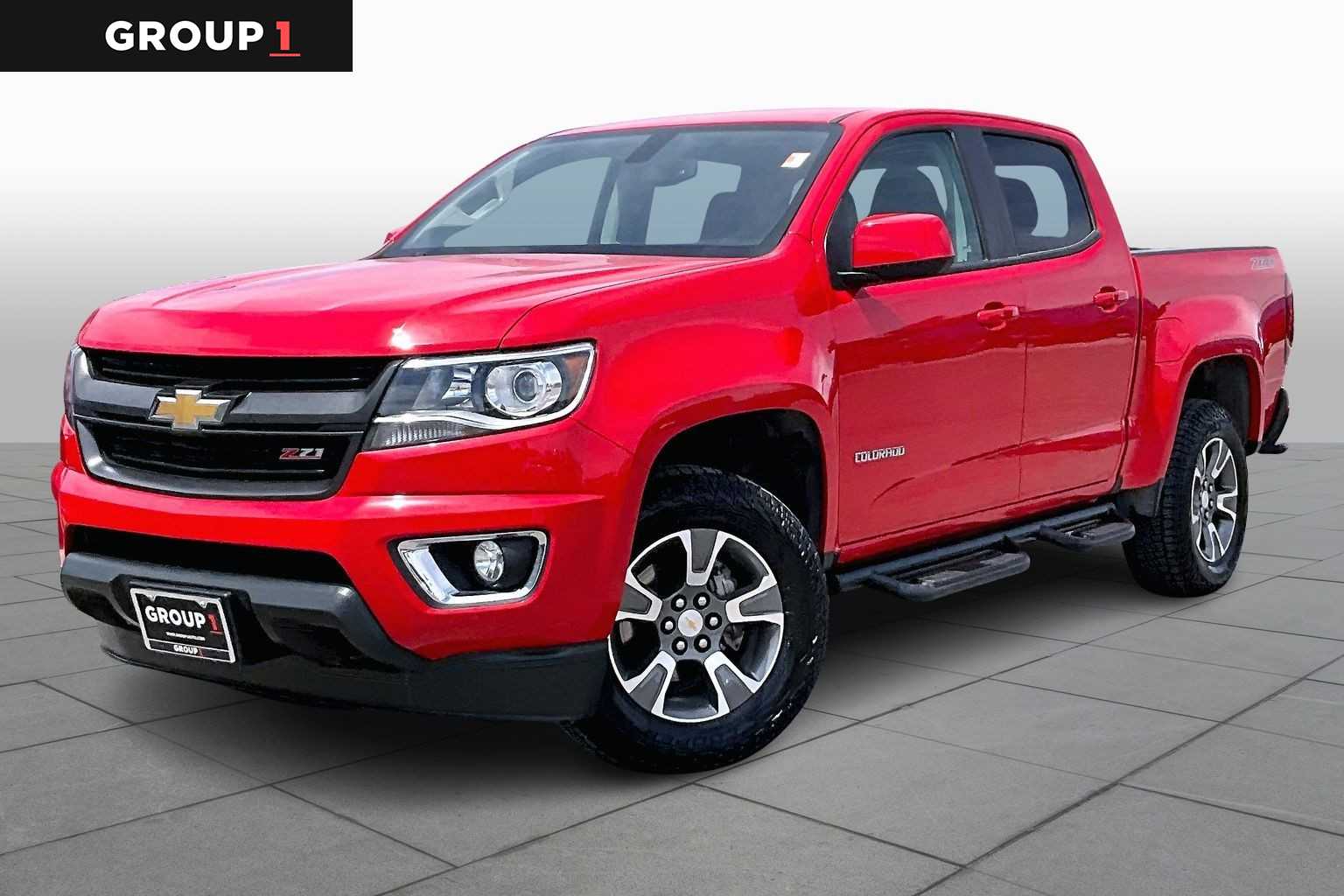 Red Hot 2015 Chevrolet Colorado Z71 Crew Cab RWD Pickup Truck 4X2 6-Speed Automatic