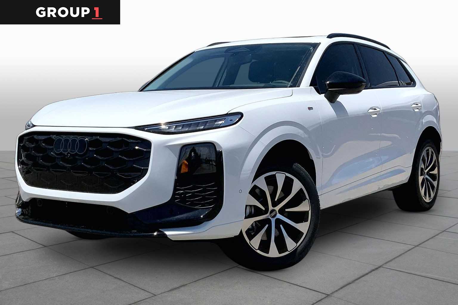 Arkona White/Z9 2026 Audi Q3 SUV / Crossover All-Wheel Drive 7-Speed Automatic