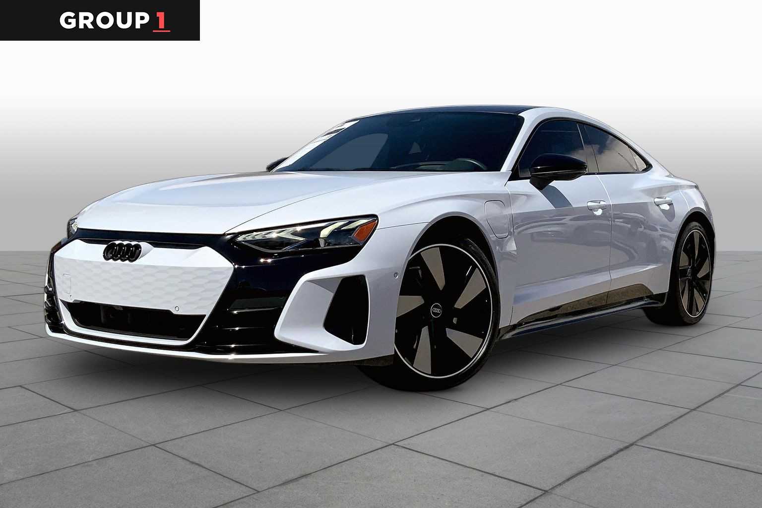 Suzuka Gray Metallic 2024 Audi e-tron GT quattro Prestige AWD Sedan All-Wheel Drive 2-Speed Automatic