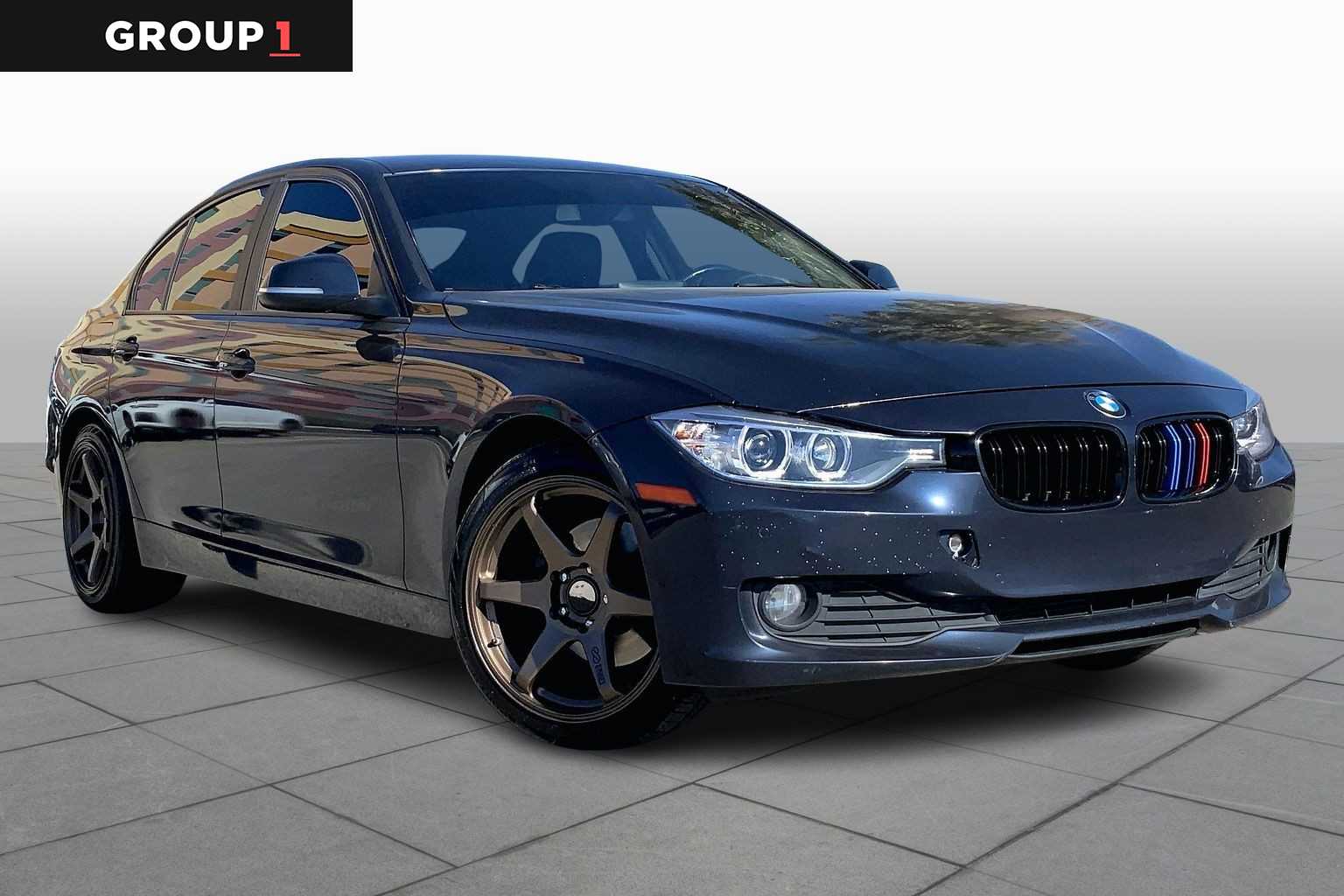 2015 BMW 3 Series 320i Sedan RWD