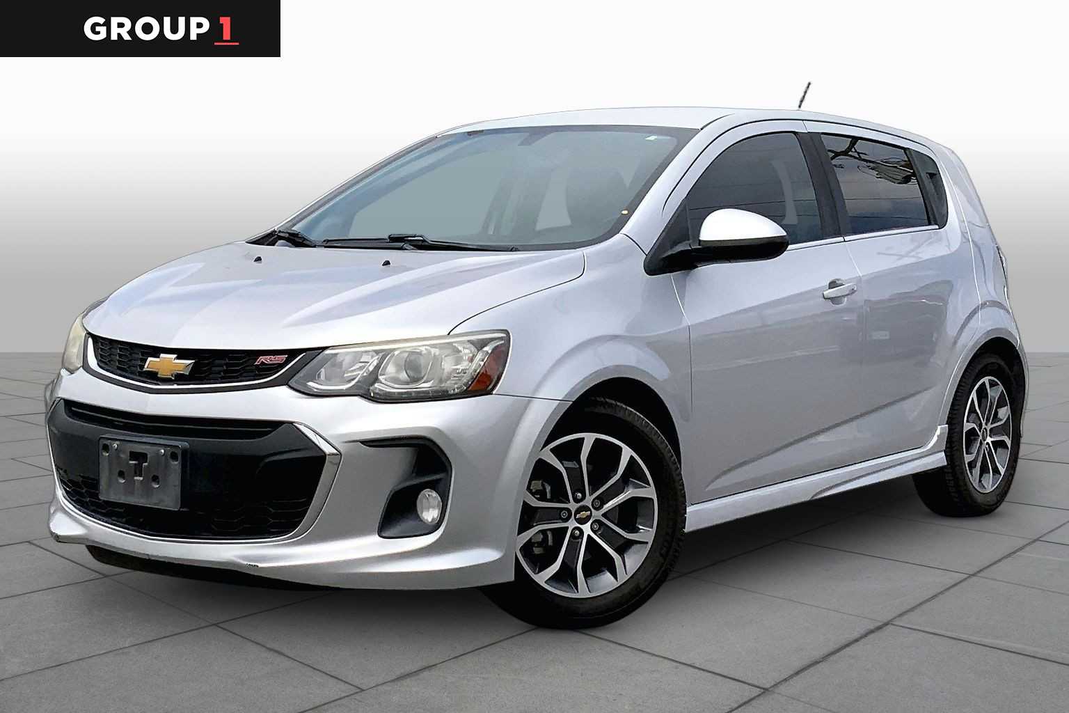 2017 Chevrolet Sonic LT Hatchback FWD