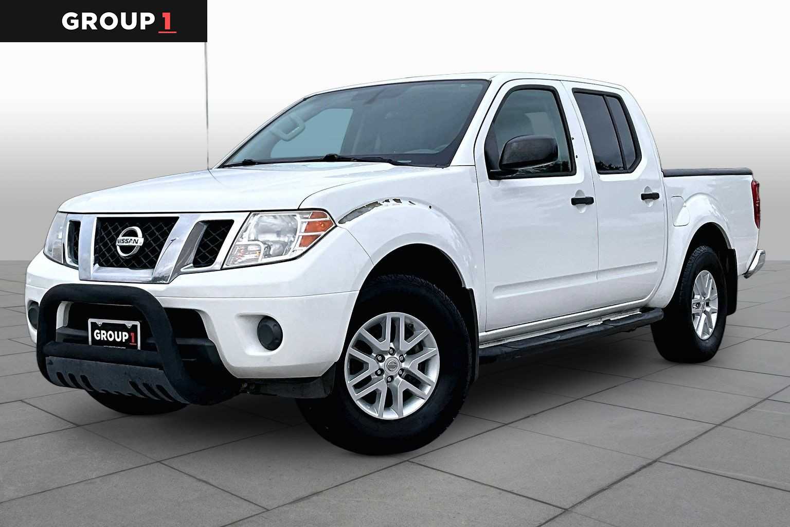 2017 Nissan Frontier SV V6 Crew Cab 4WD