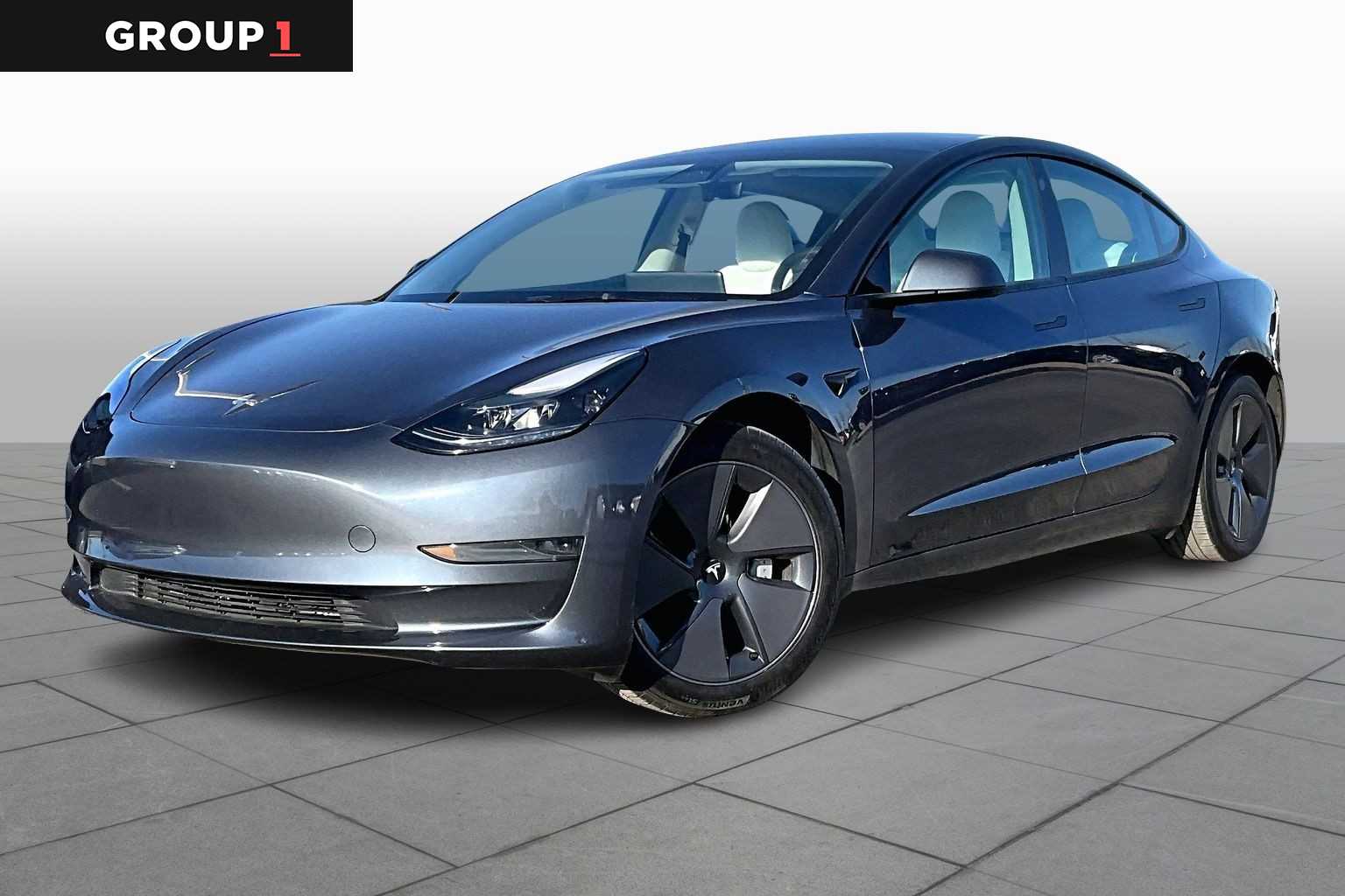 2023 Tesla Model 3 RWD