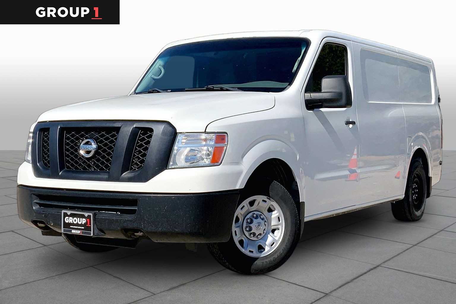 2019 Nissan NV Cargo 2500 HD SV RWD