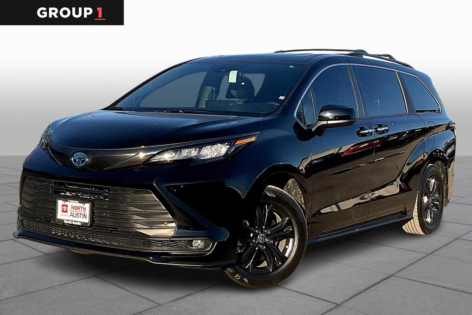 Midnight Black Metallic 2024 Toyota Sienna Woodland Edition 7-Passenger AWD Minivan All-Wheel Drive Continuously Variable Transmission