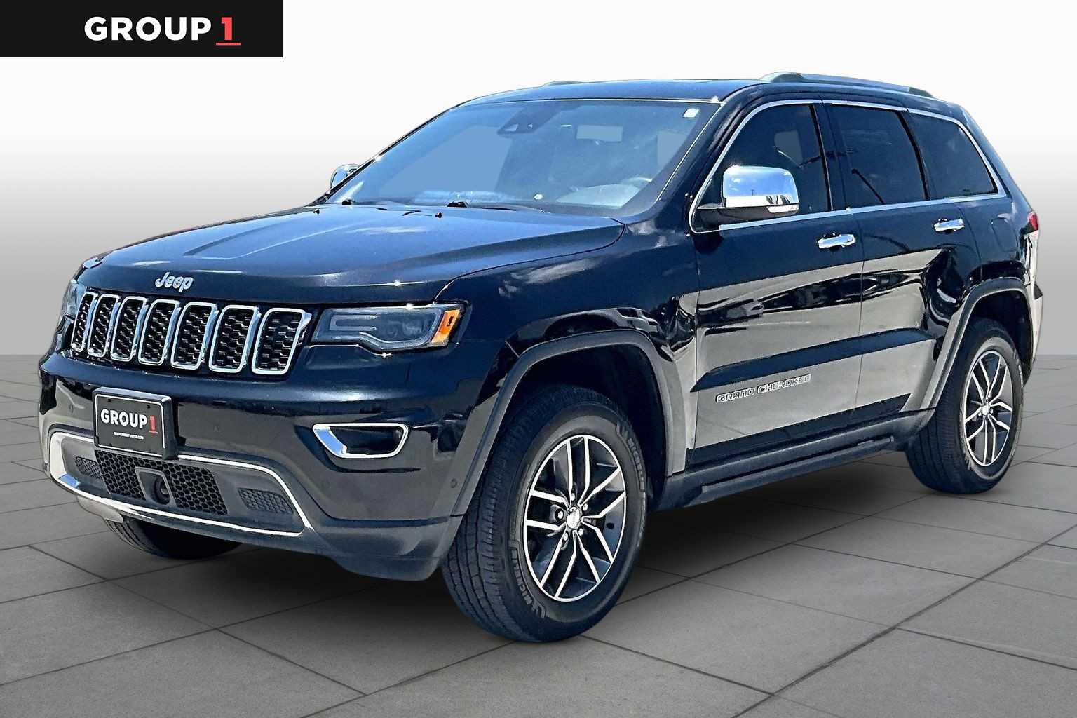 2017 Jeep Grand Cherokee Limited Diamond Black Crystal Pearlcoat at Mac Haik Ford