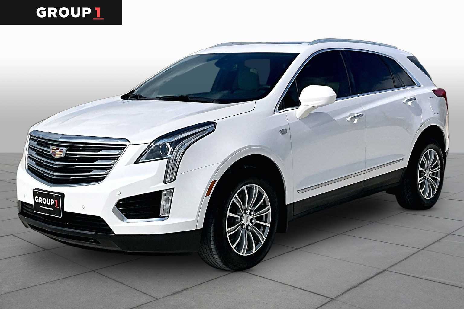2017 Cadillac XT5 Luxury FWD Crystal White Tricoat at Tomball Ford
