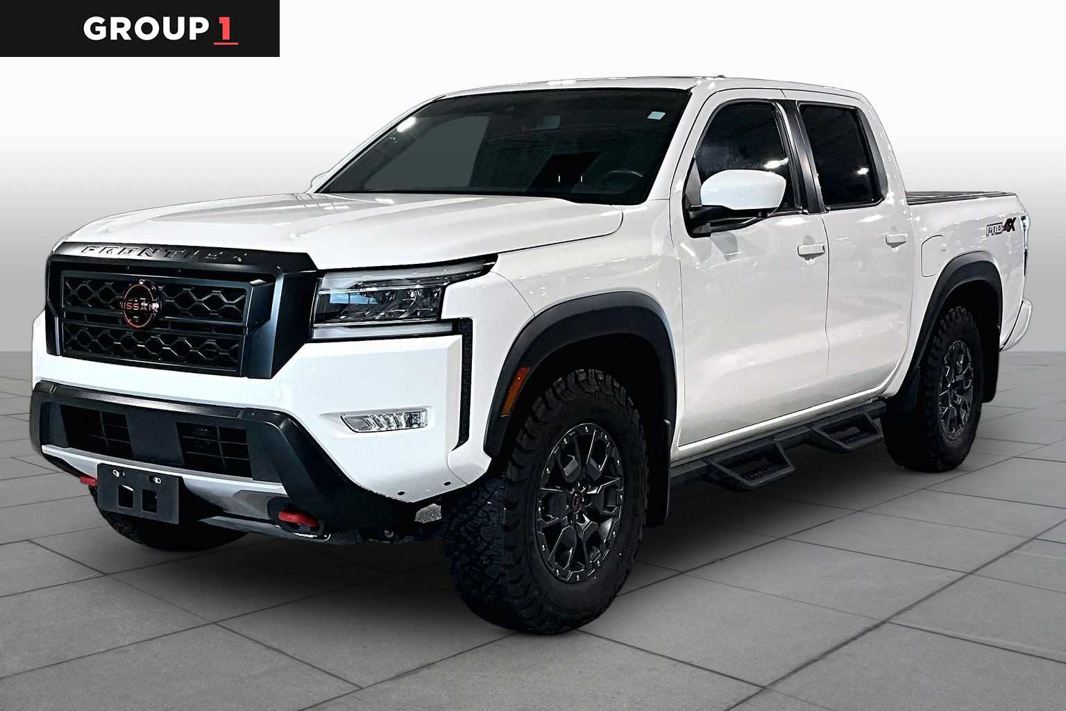 2024 Nissan Frontier PRO-4X Glacier White at Beck & Masten Kia