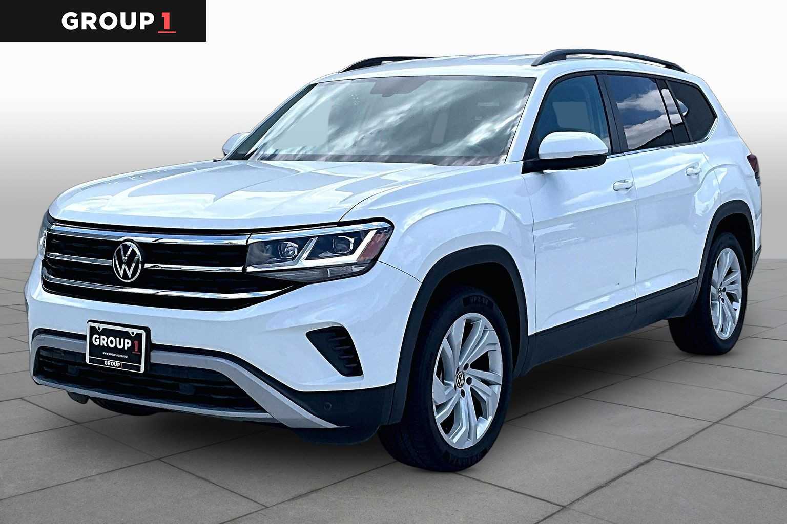 2023 Volkswagen Atlas 2.0T SE w/Technology Pure White at AutoNation Toyota Gulf Fwy