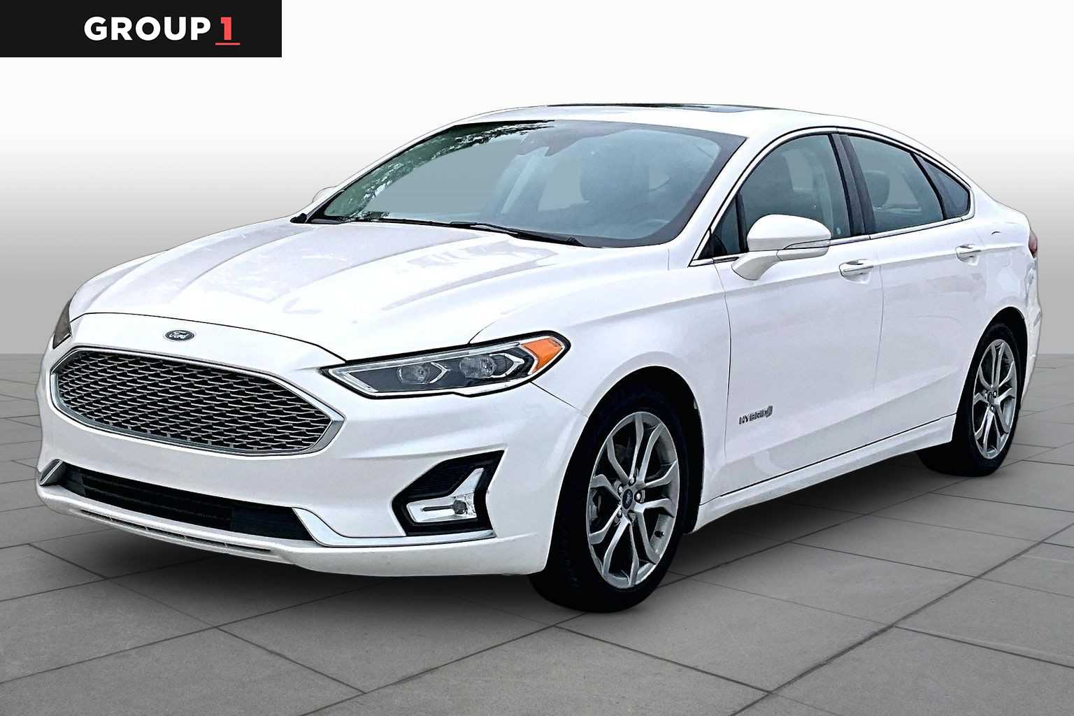 2019 Ford Fusion Hybrid Titanium - 0