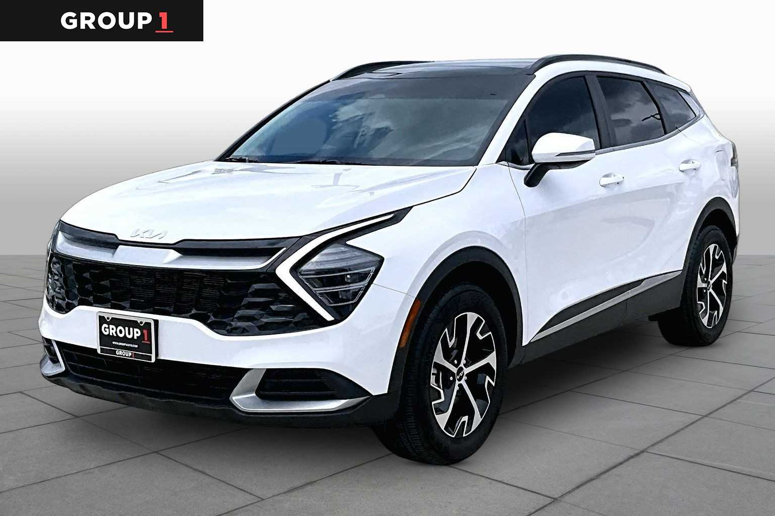 2025 Kia Sportage EX Glacial White Pearl at Beck & Masten Kia