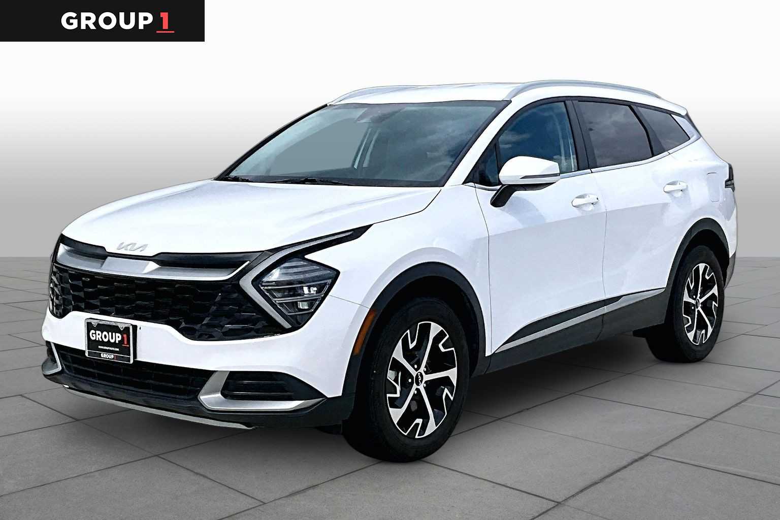 2024 Kia Sportage EX Glacial White Pearl at Beck & Masten Kia