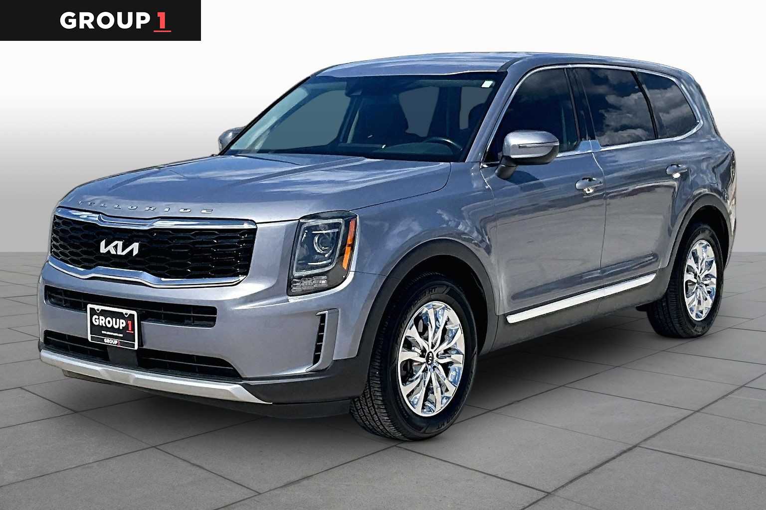 2022 Kia Telluride LX SILVER at Westside Kia