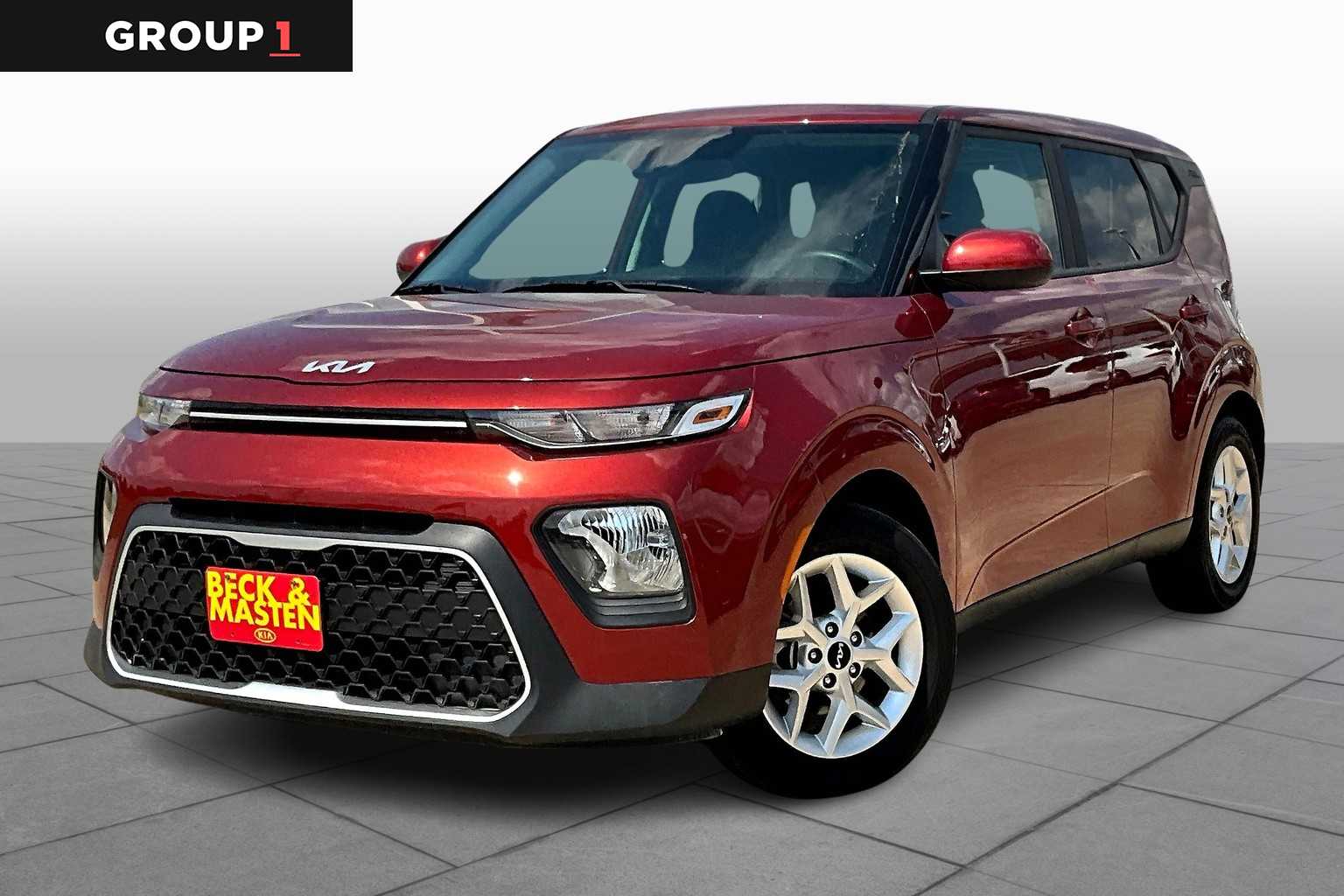 2022 Kia Soul LX Mars Orange at Beck & Masten Kia
