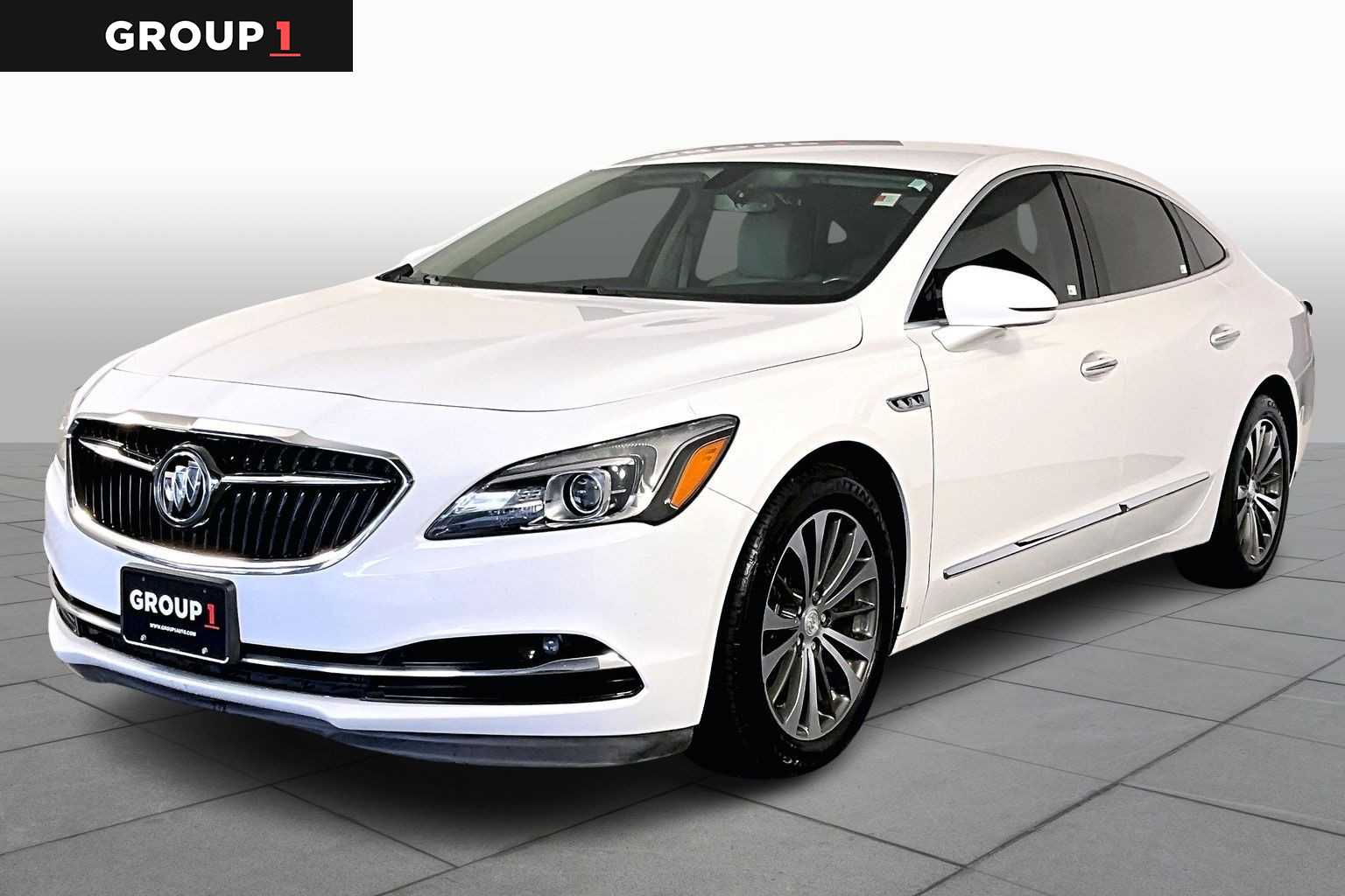 2017 Buick LaCrosse Essence FWD