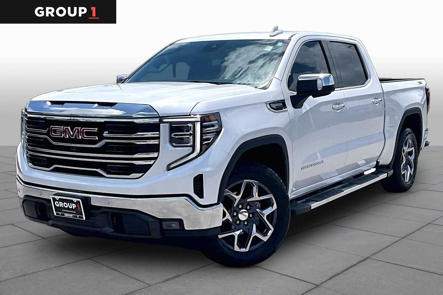 White Frost Tricoat 2024 GMC Sierra 1500 Pickup Truck Four-Wheel Drive Automatic
