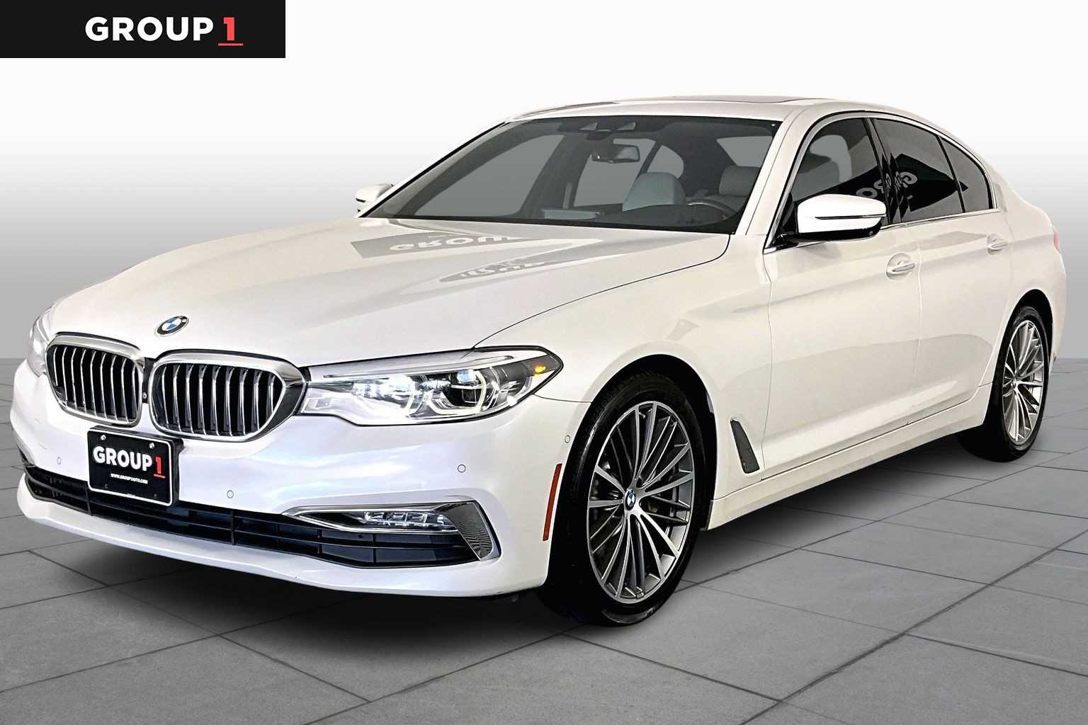 2018 BMW 5 Series 540i Sedan RWD