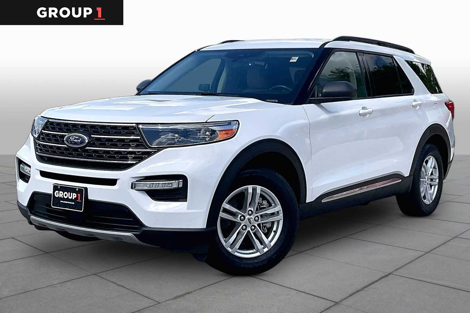 2022 Ford Explorer XLT Oxford White at AutoNation USA Houston