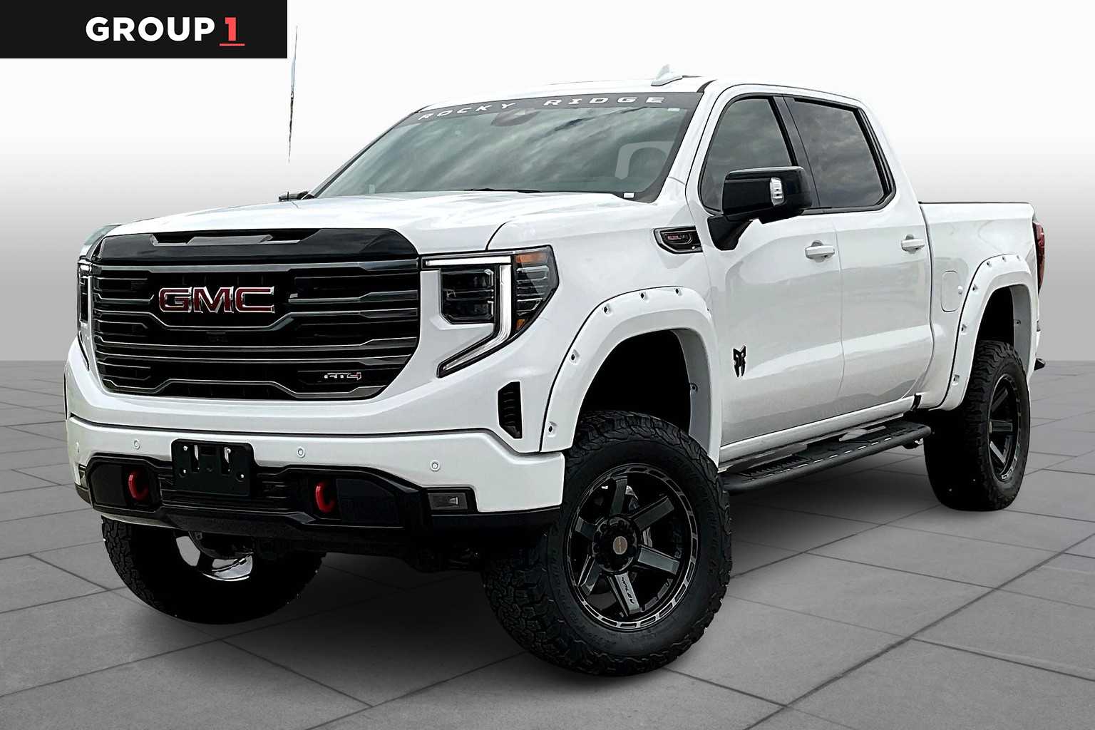 2025 GMC Sierra 1500 AT4 - 0