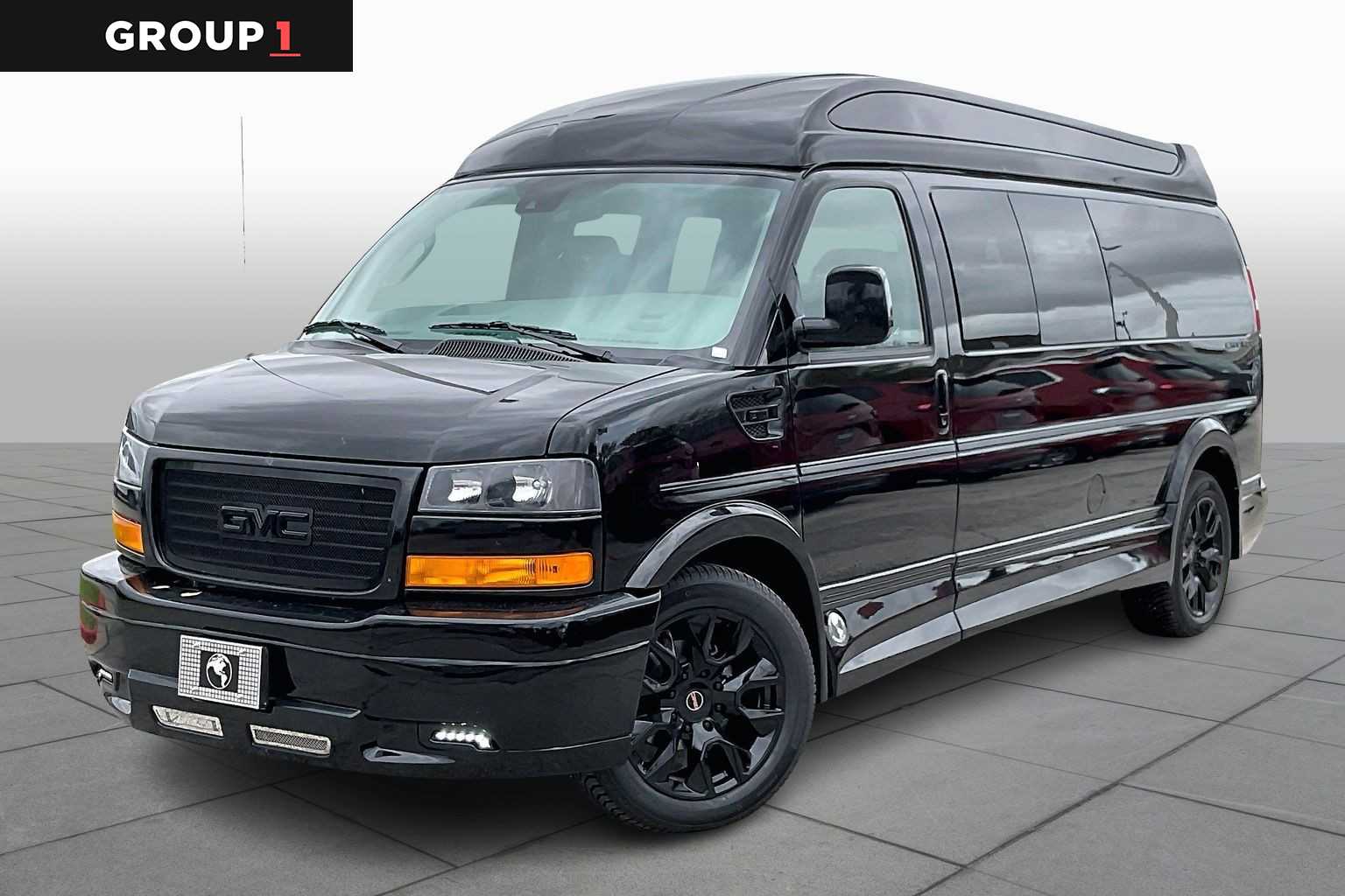 2026 GMC Savana Cargo Van - 0
