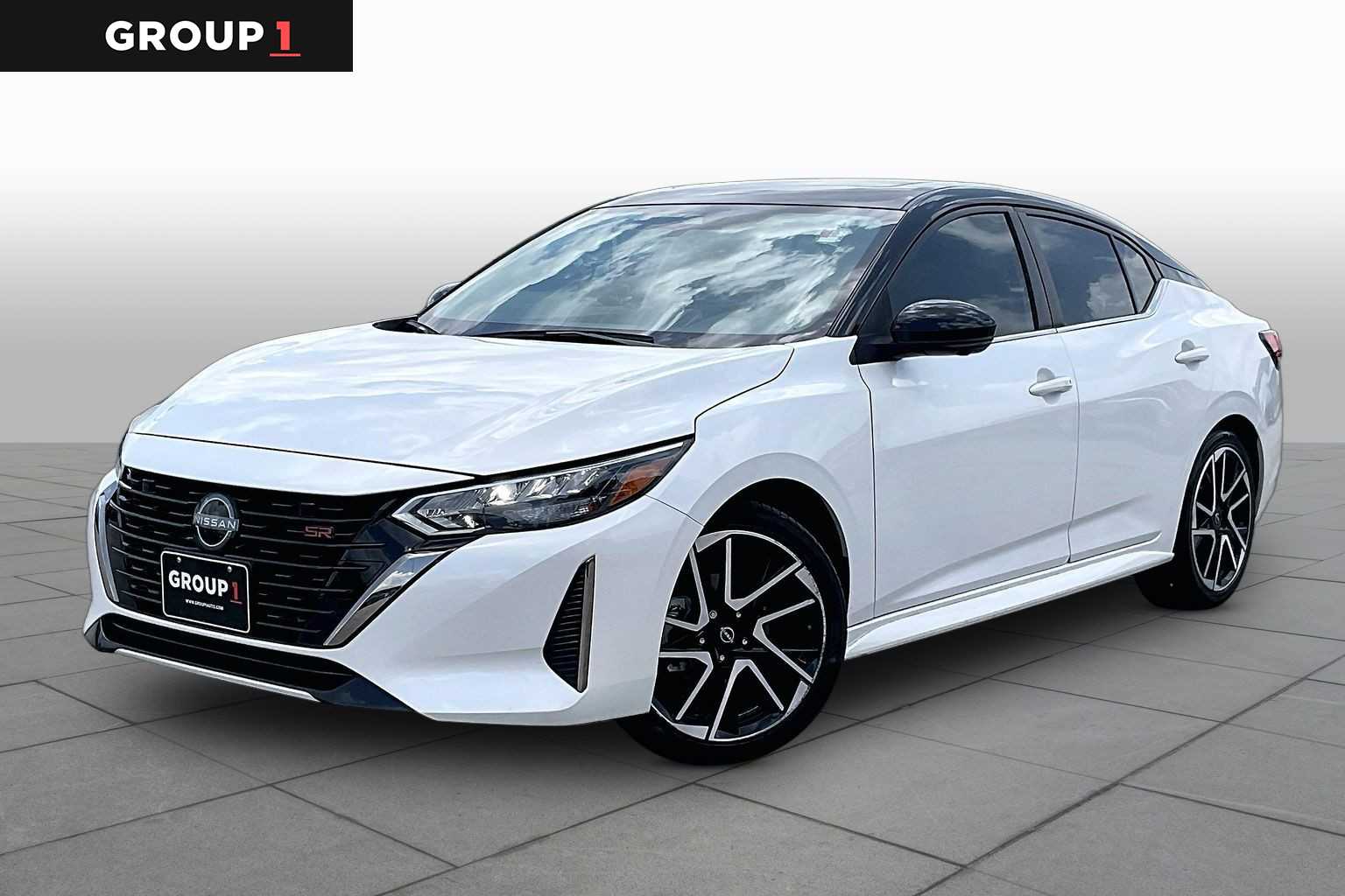 2025 Nissan Sentra SR Aspen White Tricoat/Super Black at Texan GMC Buick