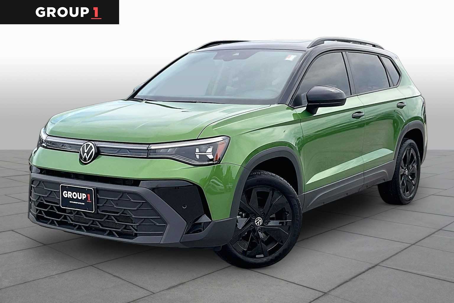 2025 Volkswagen Taos SE Black FWD