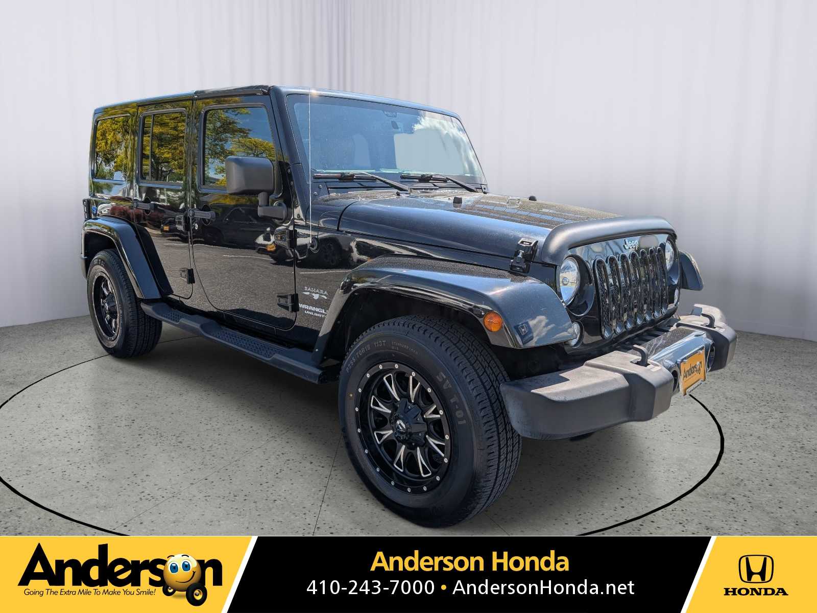 2016 Jeep Wrangler Unlimited Sahara 4WD