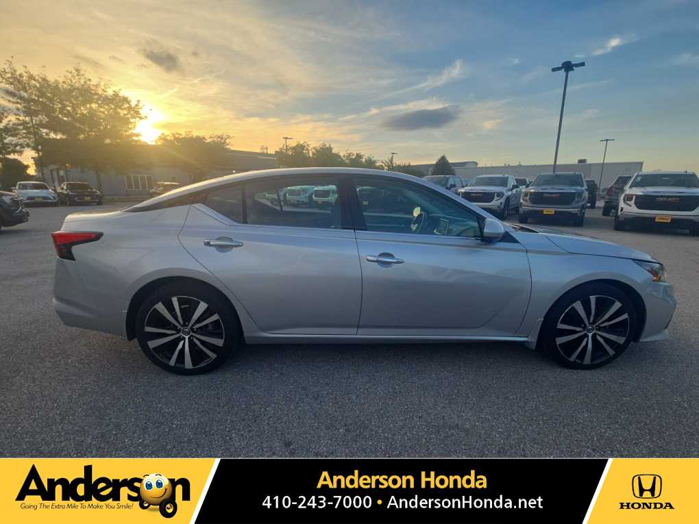 Brilliant Silver Metallic 2020 Nissan Altima Sedan All-Wheel Drive Continuously Variable Transmission
